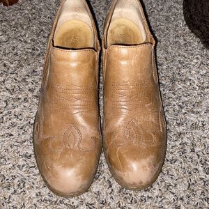 Women's Born Leather Tan Western Ankle Boot Heel Bootie Size 9.5 M B75562CQI13